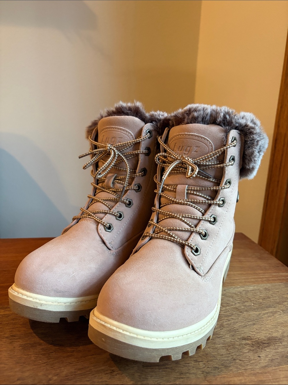 Lugz Women's Empire Hi Fur Lace Up Boot in soft pink/bone/gum
